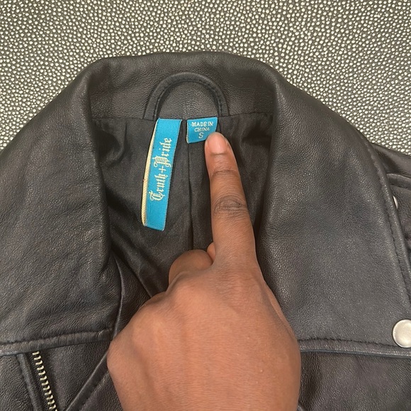 Truth & Pride Leather Motorcycle Vest - Picture 5 of 7